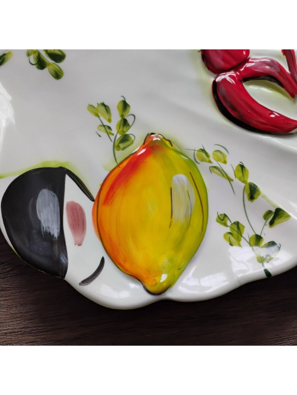 Vintage Italian Majolica 3D Lobster Platter, Hand Painted Scalloped Shell Plate - Picture 7 of 8